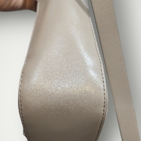 Rebecca Minkoff Jody Leather Feed Bag - Picture 10 of 15